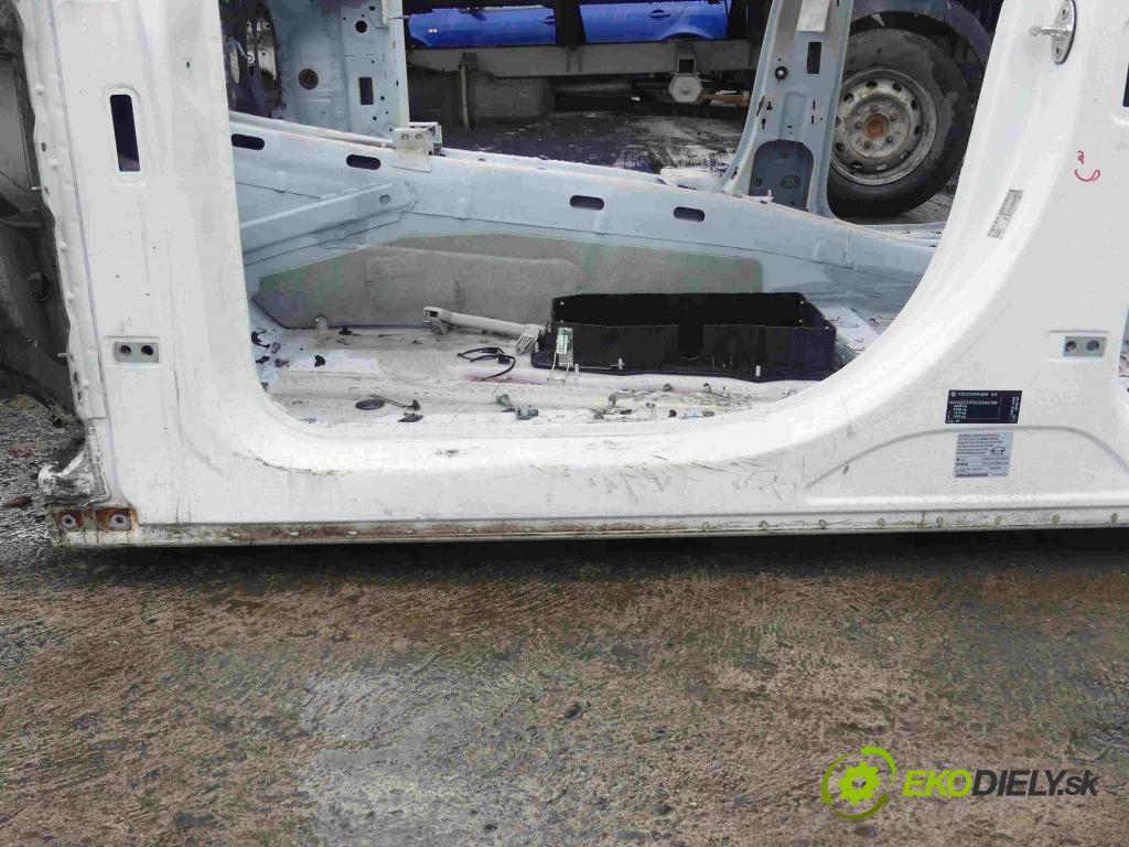 Vw Touareg II 2010-2018 3.0 tdi 245KM automatic 180 kW 2999 cm3 5- práh levý  (Ostatní)