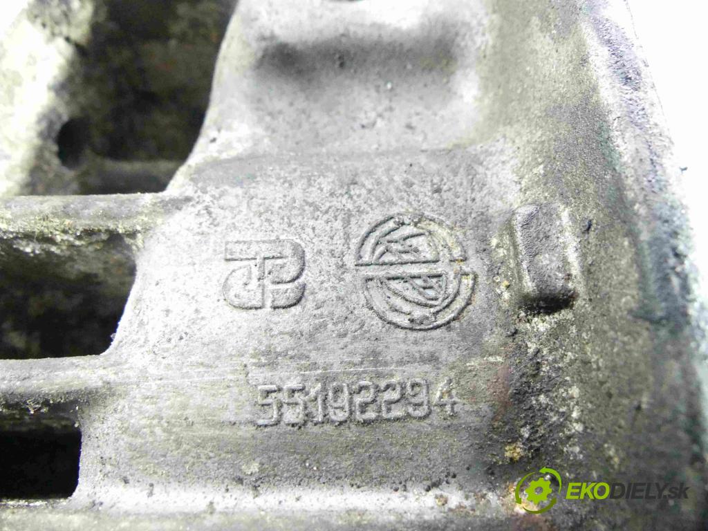 Fiat Stilo 1.4 16v 95 HP manual 70 kW 1368 cm3 5- vaňa olejová 843A1000 (Olejové vane)