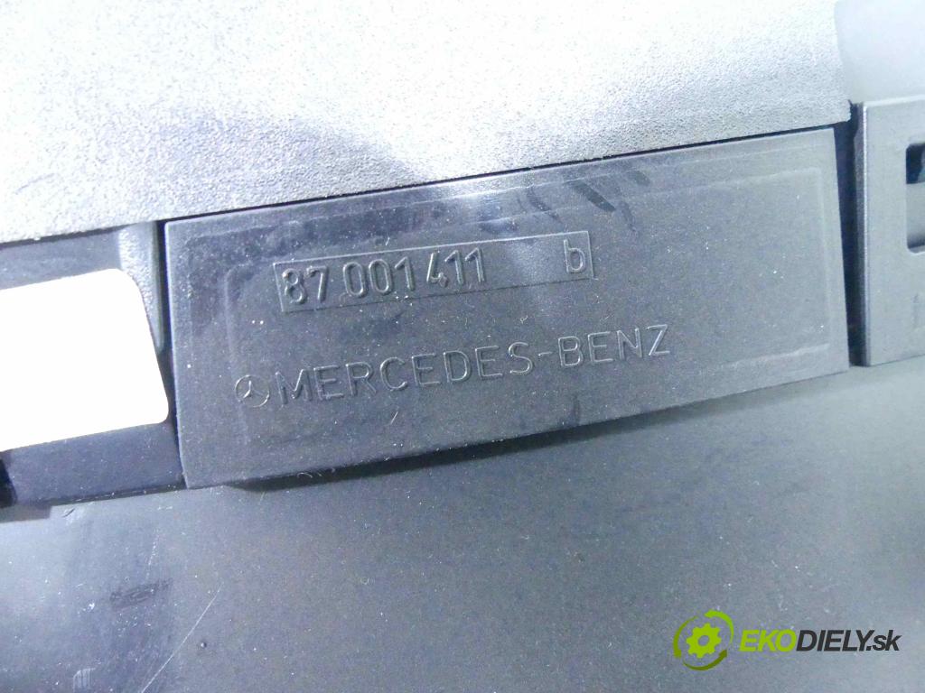 Mercedes C W203 2000-2007 2.0 kompressor 163 HP manual 120 kW 1998 cm3 4- prístrojovka/ budíky 110080111/002 (Prístrojové dosky, displeje)