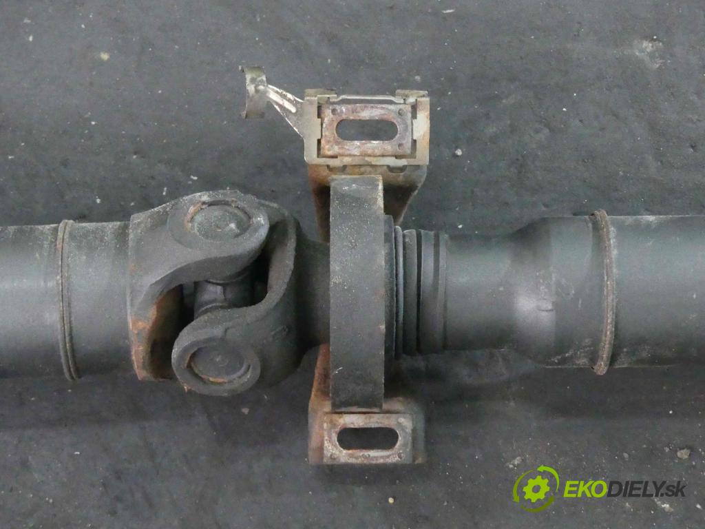 Mercedes C W203 2000-2007 2.0 kompressor 163 HP manual 120 kW 1998 cm3 4- Hřídel:  (Kardaňové hriadele)