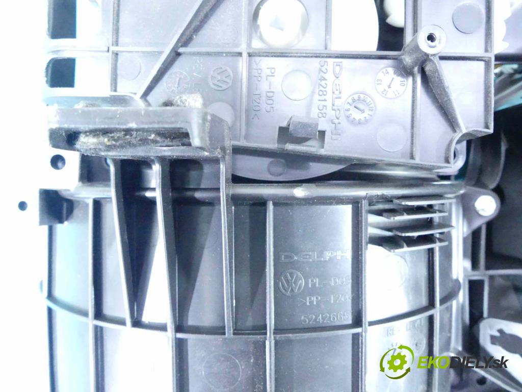 Vw Touareg II 2010-2018 3.0 tdi 245KM automatic 180 kW 2999 cm3 5- radiátor 52422877 (Radiátory topení)