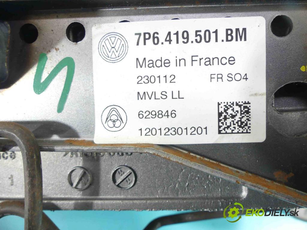 Vw Touareg II 2010-2018 3.0 tdi 245KM automatic 180 kW 2999 cm3 5- Stĺpik volant 7P6419501BM (Tyč riadenia (volantu))