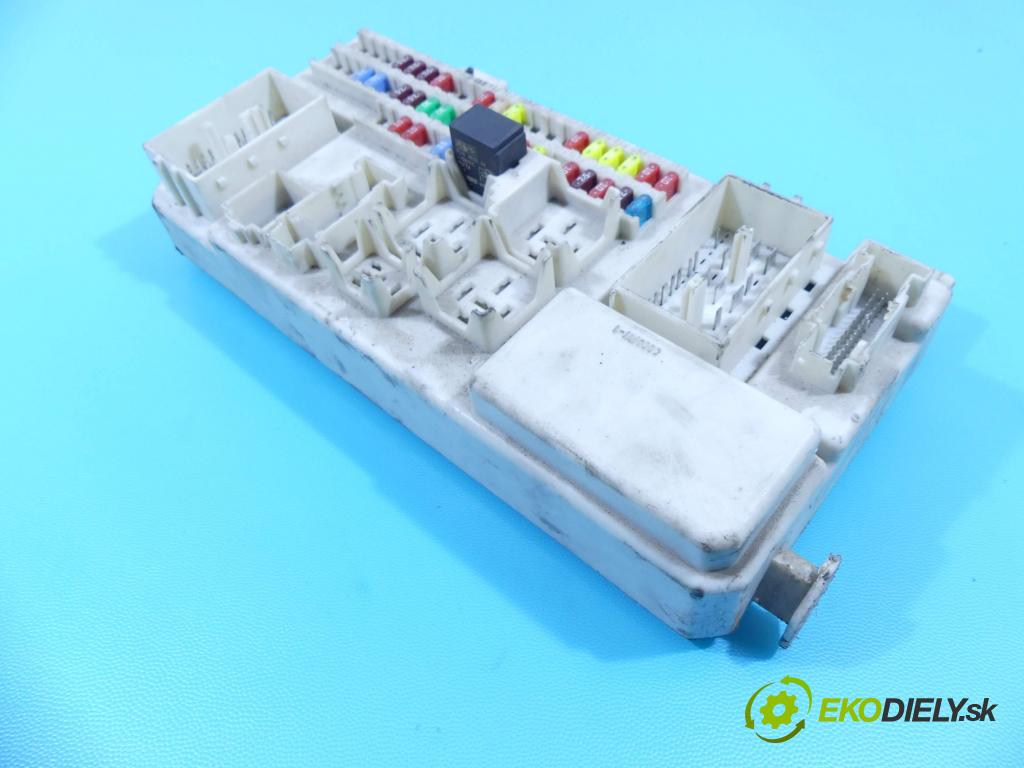 Mazda 3 I BK 2003-2009 1.6b 105 HP manual 77 kW 1598 cm3 4- modul riadiaca jednotka 519050090 (Ostatné)