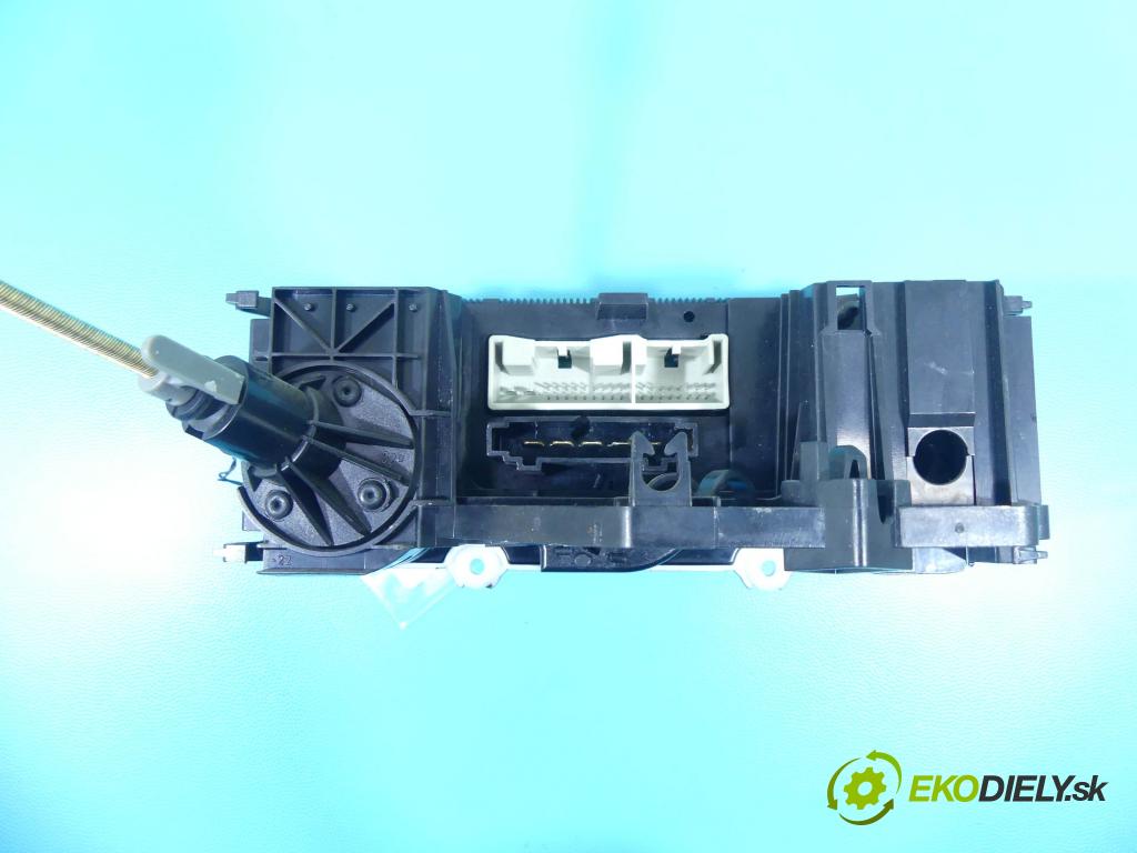Skoda Octavia II 2004-2013 1.9 tdi 105 HP manual 77 kW 1896 cm3 5- panel kúrenia