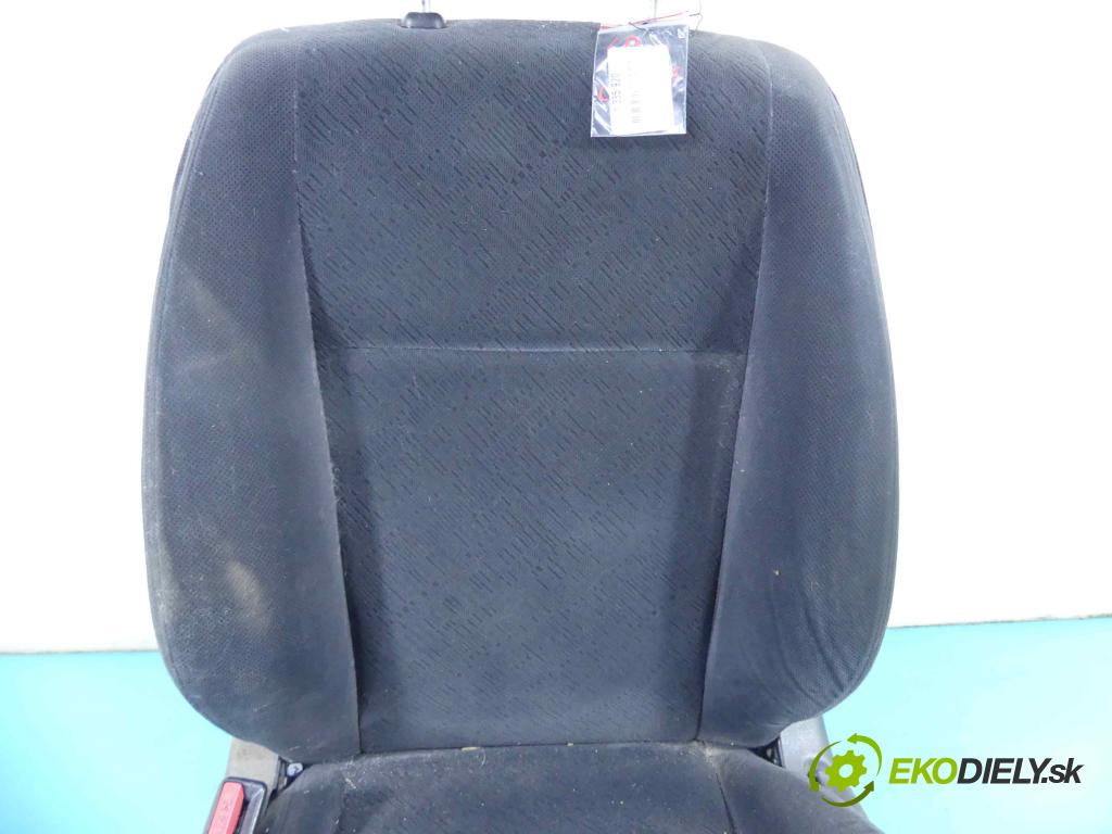 Honda Civic VII 2000-2006 1.7 16v 124hp automatic 91 kW 1698 cm3 2- Sedačka ľavý  (Sedačky, sedadlá)