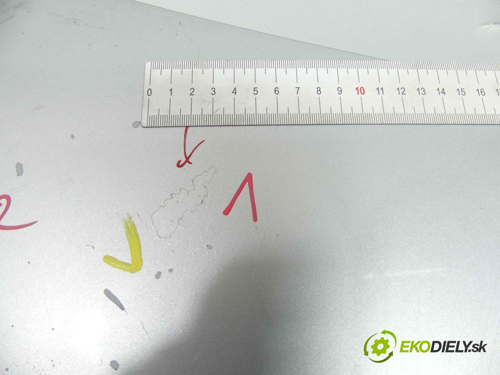 Honda Civic VII 2000-2006 1.7 16v 124 hp automatic 91 kW 1698 cm3 2- zadní kufrové dveře  (Zadní kapoty)