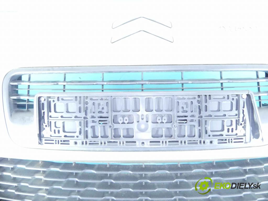 Citroen C3 Picasso 2008-2017 1.4 16V 95 hp manual 70 kW 1397 cm3 5- nárazník přední  (Ostatné)