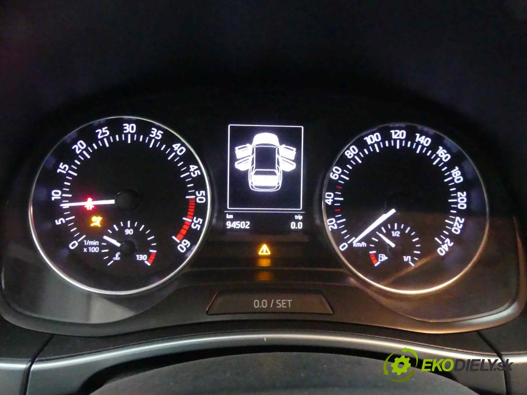 Skoda Fabia III 2014- 1.4 tdi 105 HP manual 77 kW 1422 cm3 5- prístrojovka/ budíky 6V0920741 (Prístrojové dosky, displeje)