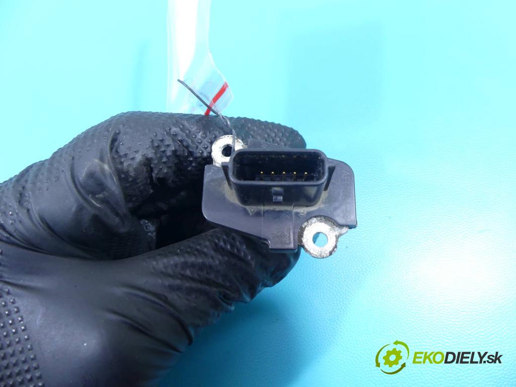 Nissan X-trail II T31 2008-2013 2.0 dci 150 HP manual 110 kW 1995 cm3 5- průtokoměr: AFH70M-38 (Váhy vzduchu)