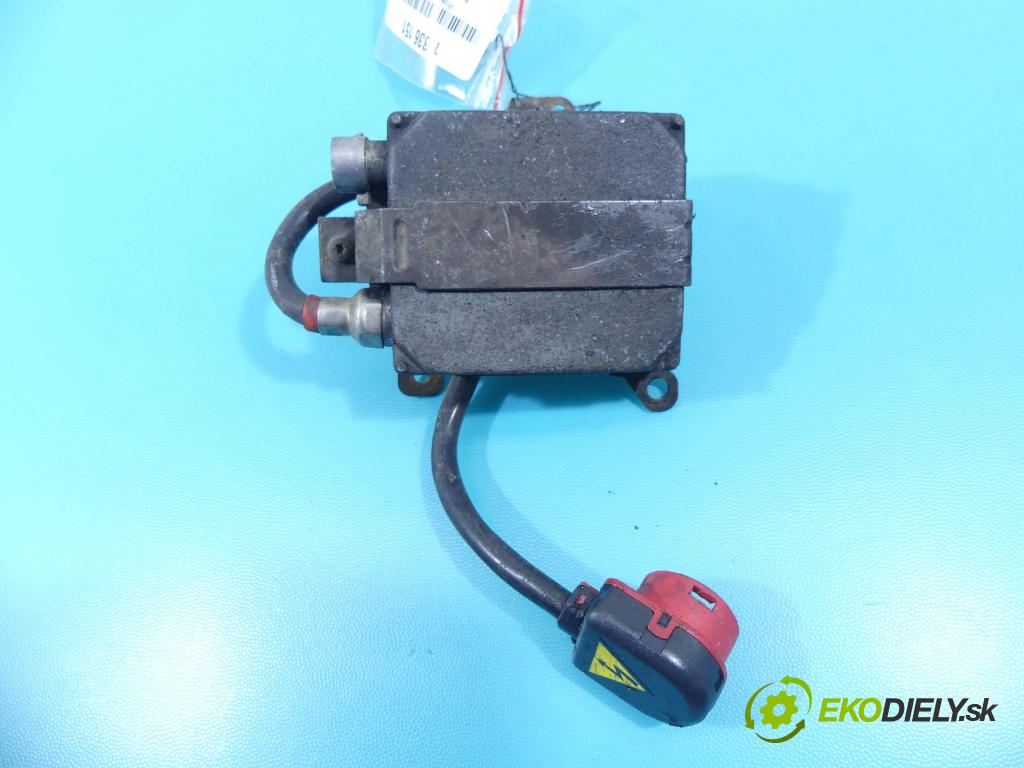 Bmw 5 E39 1996-2003 3.0d 184hp automatic 135 kW 2926 cm3 5- střídač: xenon  (Riadiace jednotky xenónu)