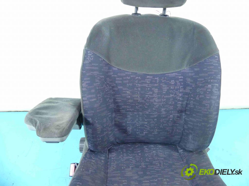 Renault Scenic I 1996-2003 1.8 16V 116 HP manual 85 kW 1783 cm3 5- Sedačka ľavý  (Sedačky, sedadlá)