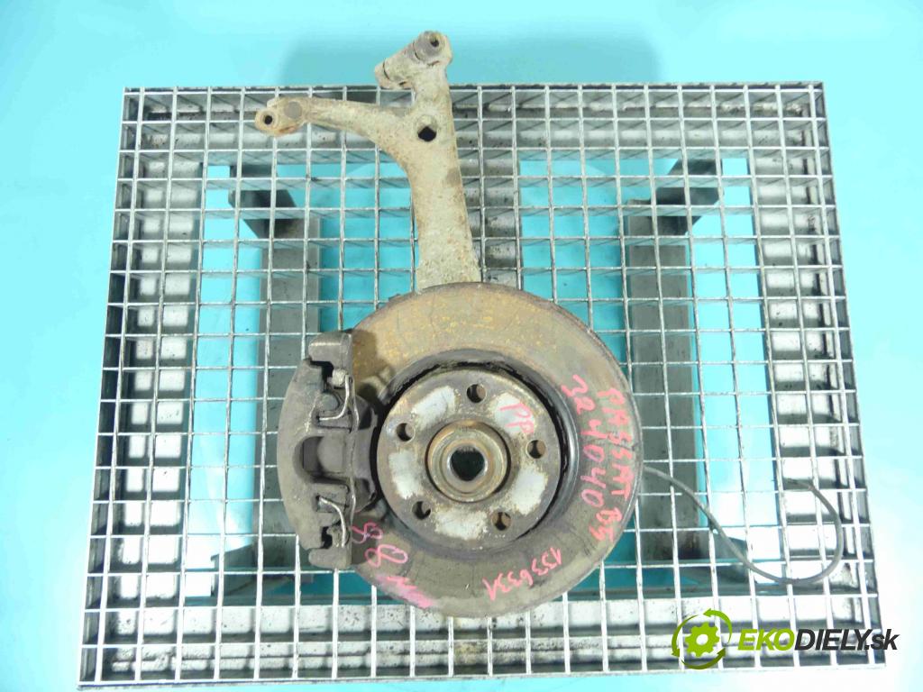 Vw Passat B5 1995-2005 1.8 T 150 HP manual 110 kW 1781 cm3 4- náboj pravé (Náboje)