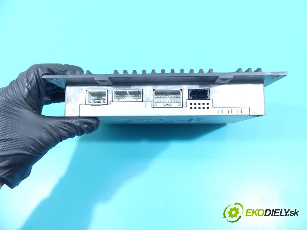 Volvo V50 2.0d 136 HP manual 100 kW 1997 cm3 5- Zesilovač: 31282138 (Zosilňovače)