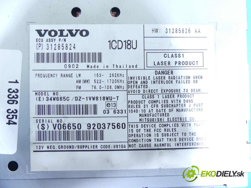 Volvo V50 2.0d 136 HP manual 100 kW 1997 cm3 5- Radio originál 31285824