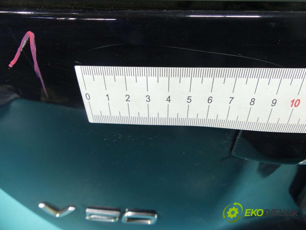 Volvo V50 2.0d 136hp manual 100 kW 1997 cm3 5- zadní kufrové dveře  (Zadní kapoty)