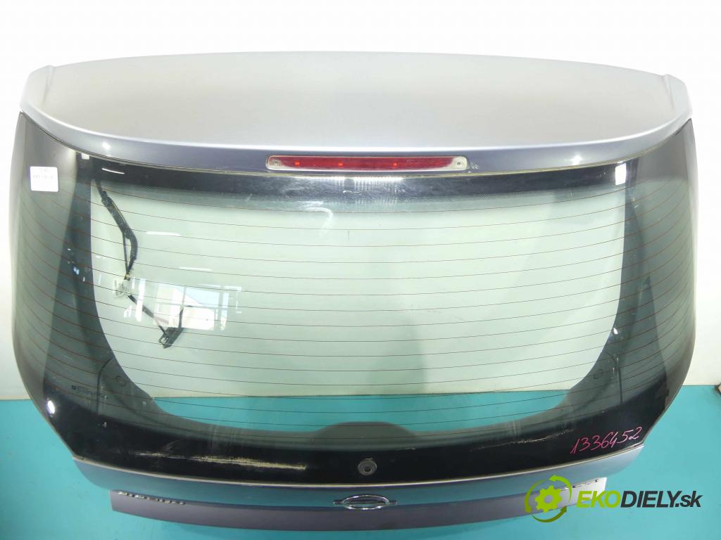 Opel Signum 2.2 dti 125 hp manual 92 kW 2172 cm3 5- zadní kufrové dveře  (Zadní kapoty)