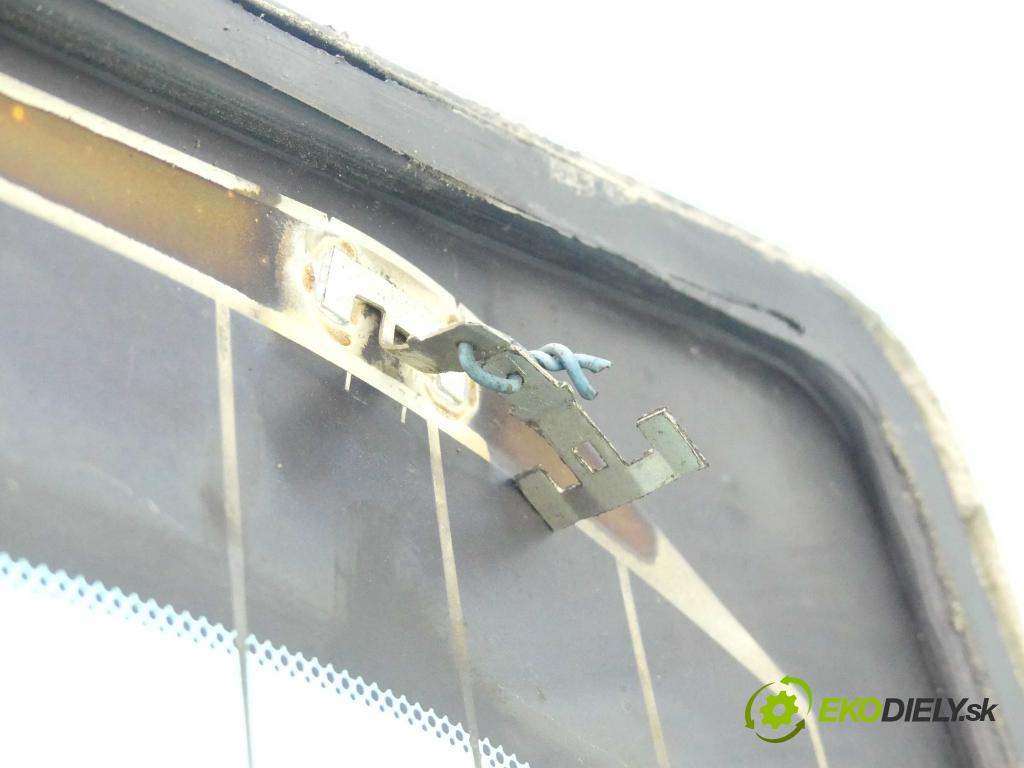 Nissan Primera P11 1996-2002 2.0 TD 90 hp manual 66 kW 1974 cm3 5- sklo zadní  (Okna zadní)