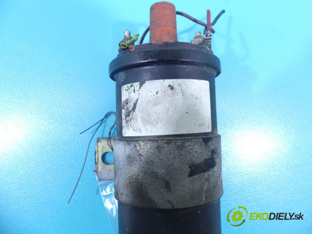 Audi 80 B3 1986-1991 1.8 injekcia: mechanický 90 HP manual 66 kW 1760 cm3 4- cievka zapaľovacia 0221122379 (Zapaľovacie cievky, moduly)