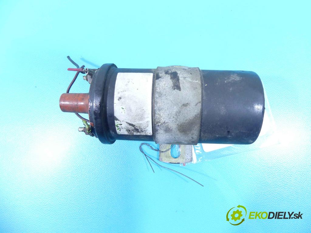 Audi 80 B3 1986-1991 1.8 injekcia: mechanický 90 HP manual 66 kW 1760 cm3 4- cievka zapaľovacia 0221122379 (Zapaľovacie cievky, moduly)