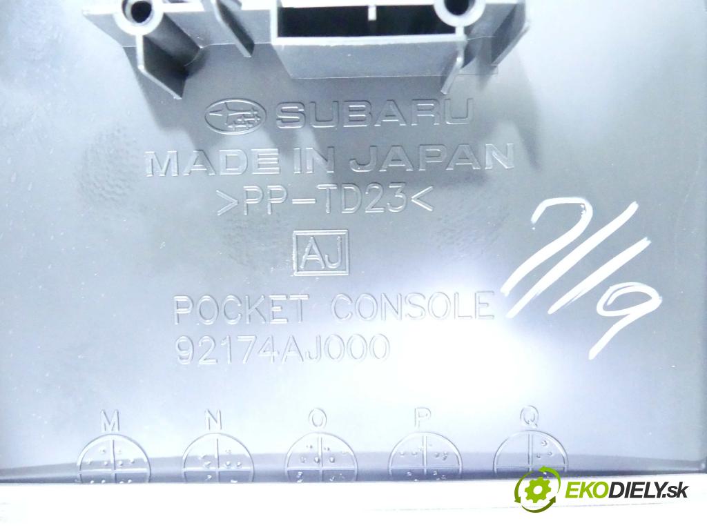 Subaru Legacy V 2009-2014 2.0d 150 HP manual 110 kW 1998 cm3 5- operadlo 92174AJ000 (Lakťové opierky)