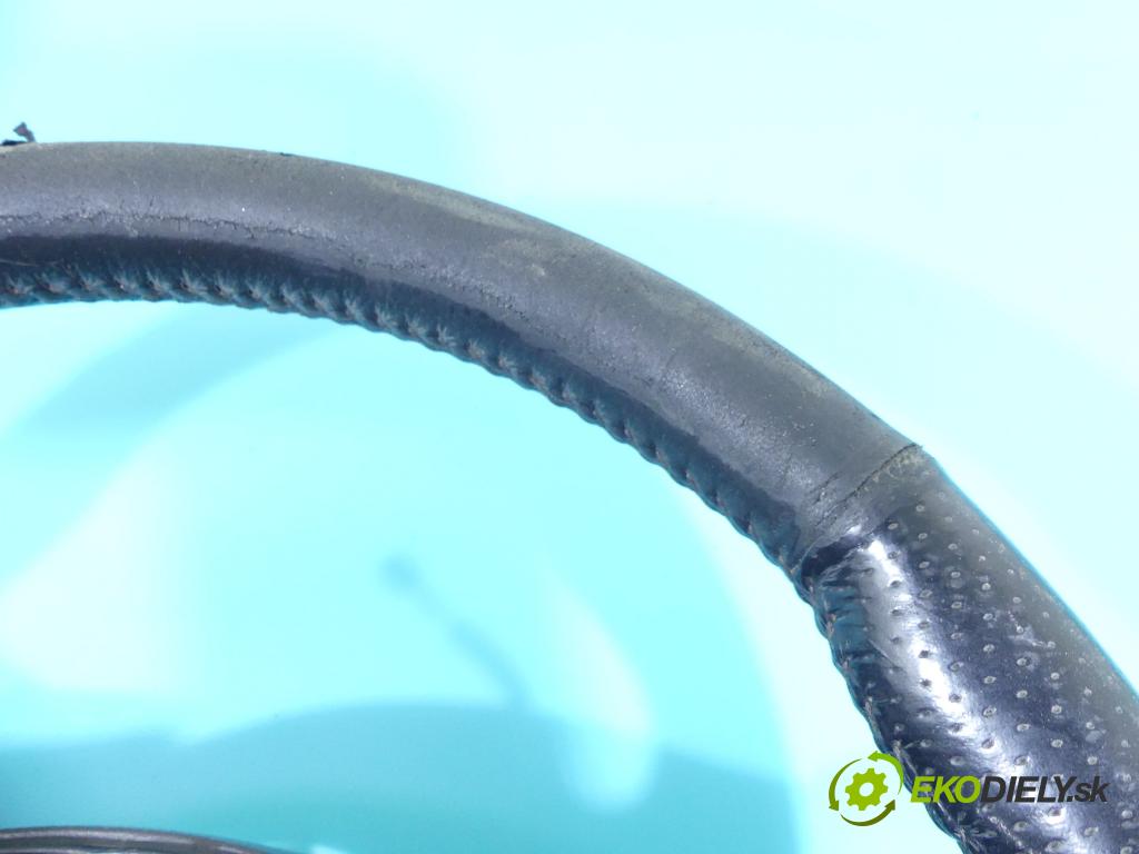 Toyota Rav4 II 2000-2005 2.0 D4D 116 HP manual 85 kW 1995 cm3 5- volant  (Volanty)