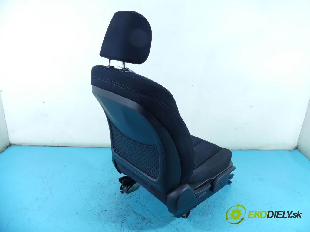 Subaru Legacy V 2009-2014 2.0d 150 HP manual 110 kW 1998 cm3 5- Sedačka pravý  (Sedačky, sedadlá)