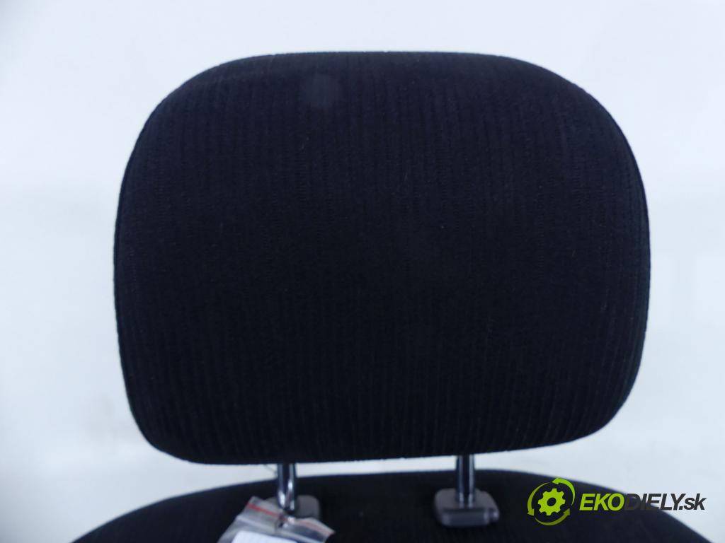 Subaru Legacy V 2009-2014 2.0d 150 HP manual 110 kW 1998 cm3 5- Sedačka pravý  (Sedačky, sedadlá)