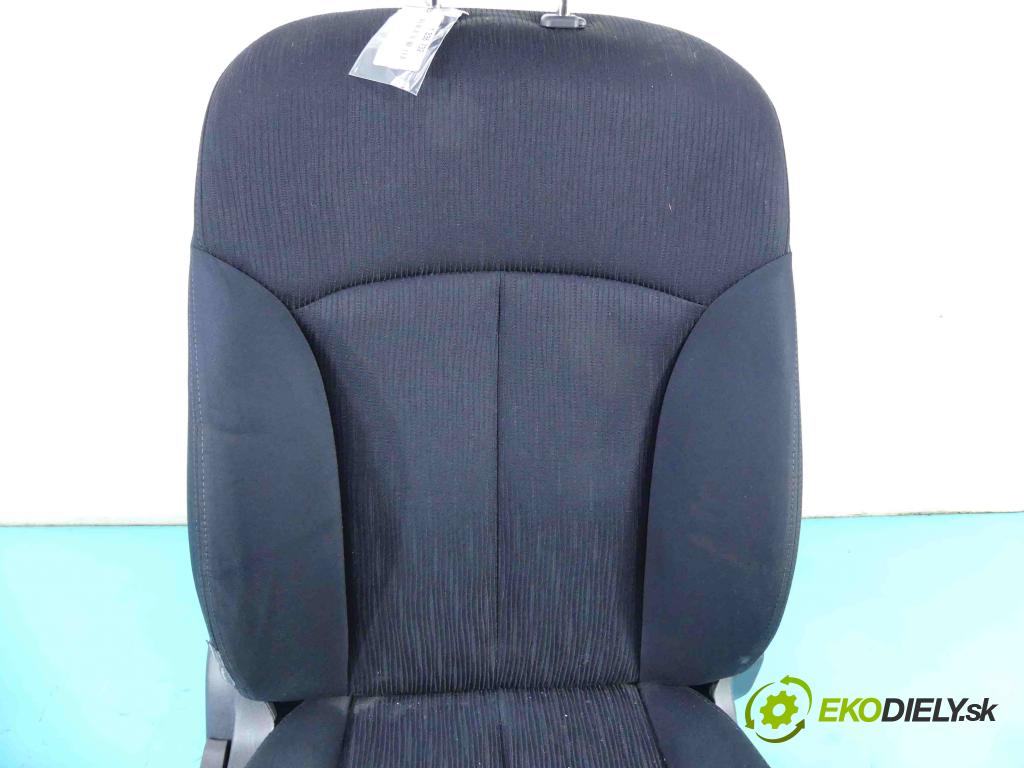 Subaru Legacy V 2009-2014 2.0d 150 HP manual 110 kW 1998 cm3 5- Sedačka pravý  (Sedačky, sedadlá)