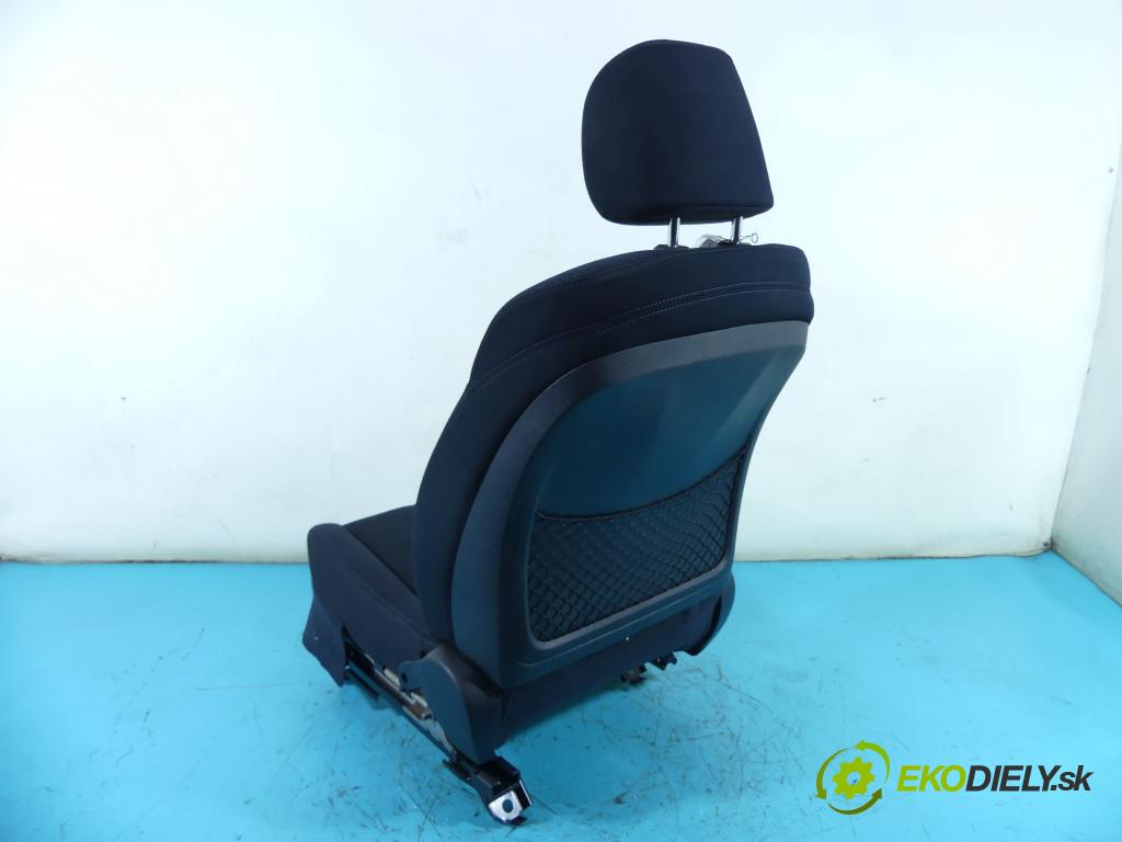 Subaru Legacy V 2009-2014 2.0d 150 HP manual 110 kW 1998 cm3 5- Sedačka pravý  (Sedačky, sedadlá)