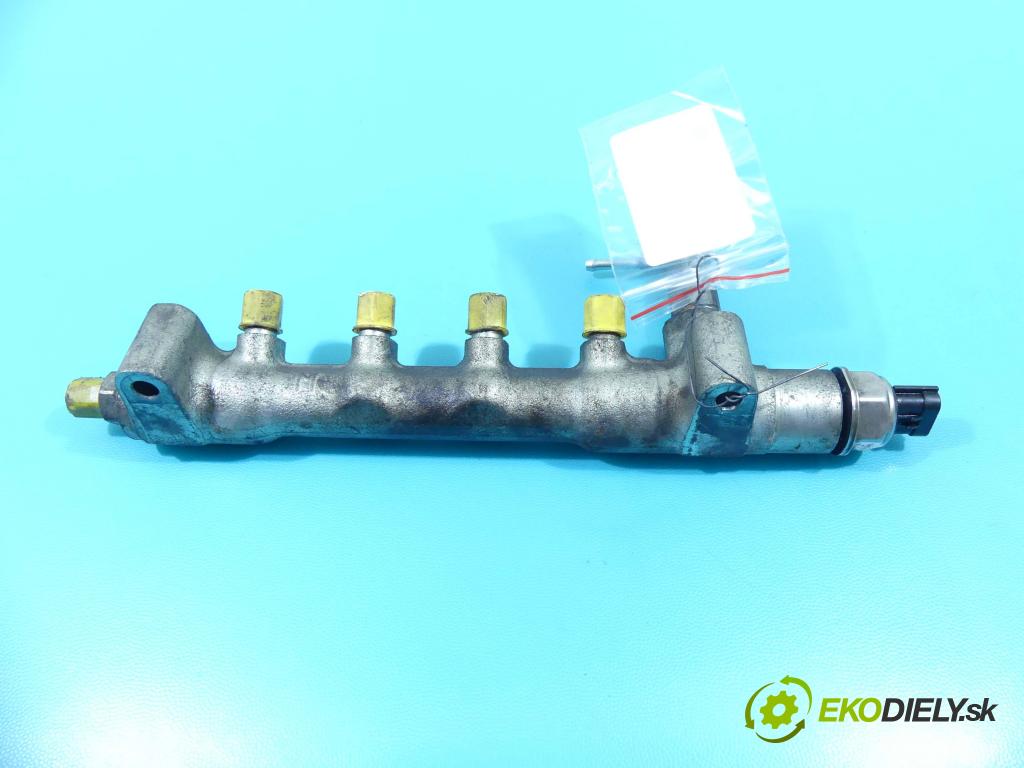 Opel Astra IV 2009-2015 1.7 cdti 110 HP manual 81 kW 1686 cm3 5- lišta vstrekovacia 55PP05-01 (Vstrekovacie lišty)