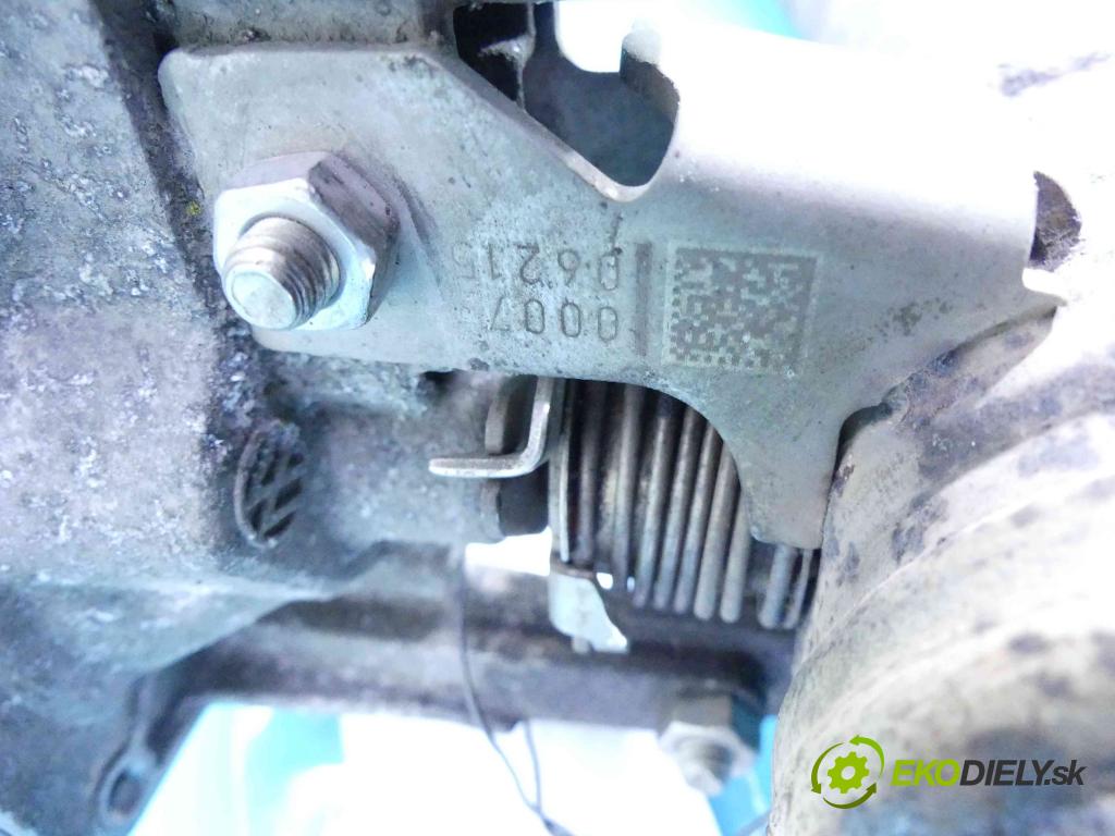 Skoda Fabia III 2014- 1.4 tdi 105 HP manual 77 kW 1422 cm3 5- klapka 5Q0253691A (Škrtiace klapky)