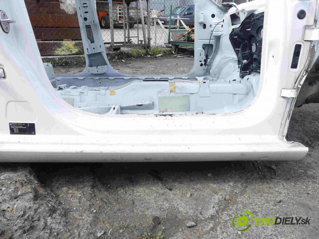 Skoda Fabia III 2014- 1.4 tdi 105 hp manual 77 kW 1422 cm3 5- práh pravý  (Ostatní)