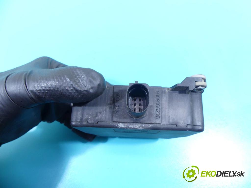 Skoda Fabia I 1999-2007 1.4 tdi 69KM manual 51 kW 1422 cm3 5- ventil 6Q0906625A (Ventily)