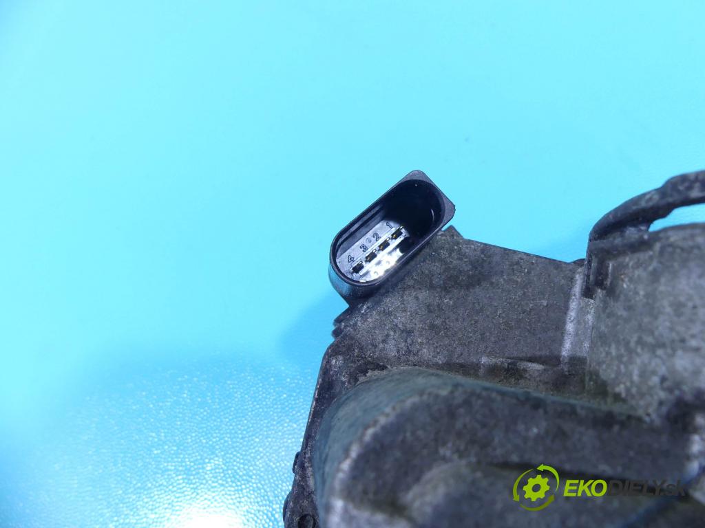 Skoda Fabia I 1999-2007 1.4 tdi 69KM manual 51 kW 1422 cm3 5- klapka 045128063G (Škrtiace klapky)