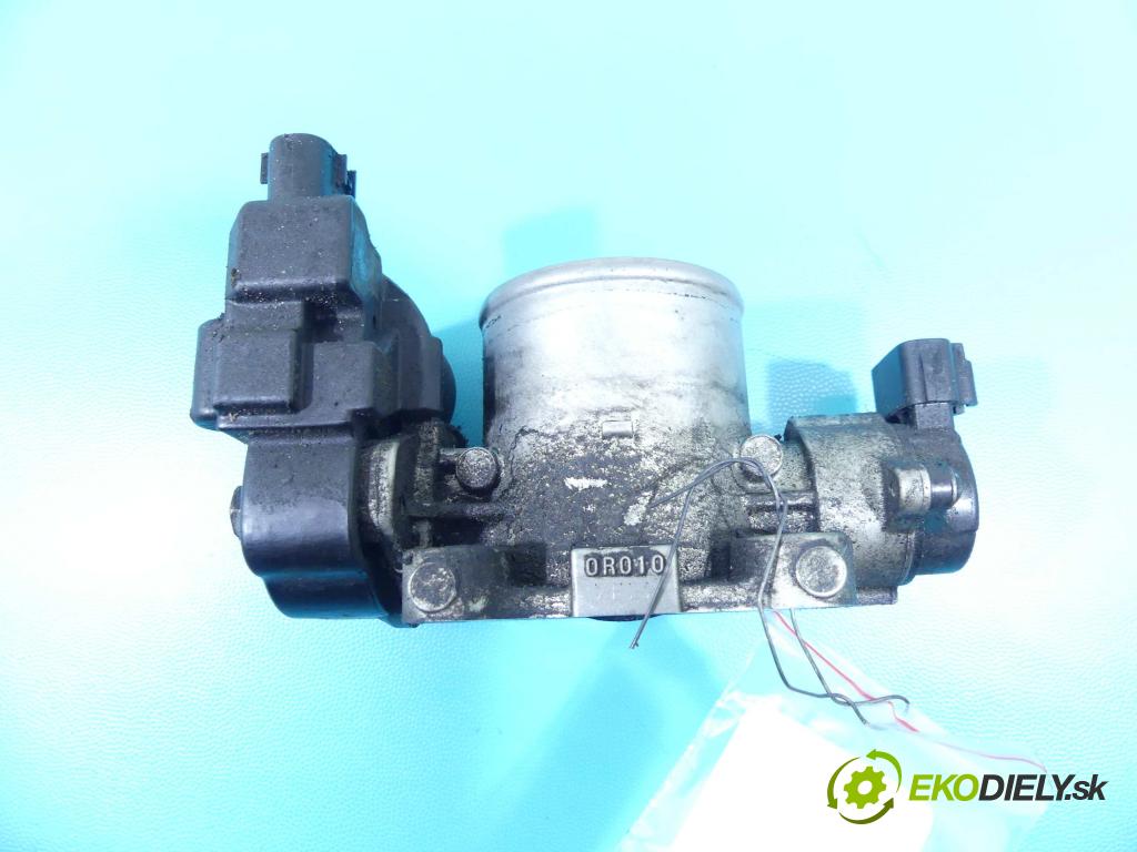 Toyota Auris I 2006-2013 2.0 D4D 126 HP manual 93 kW 1998 cm3 5- klapka 0R0107E22 (Škrtiace klapky)