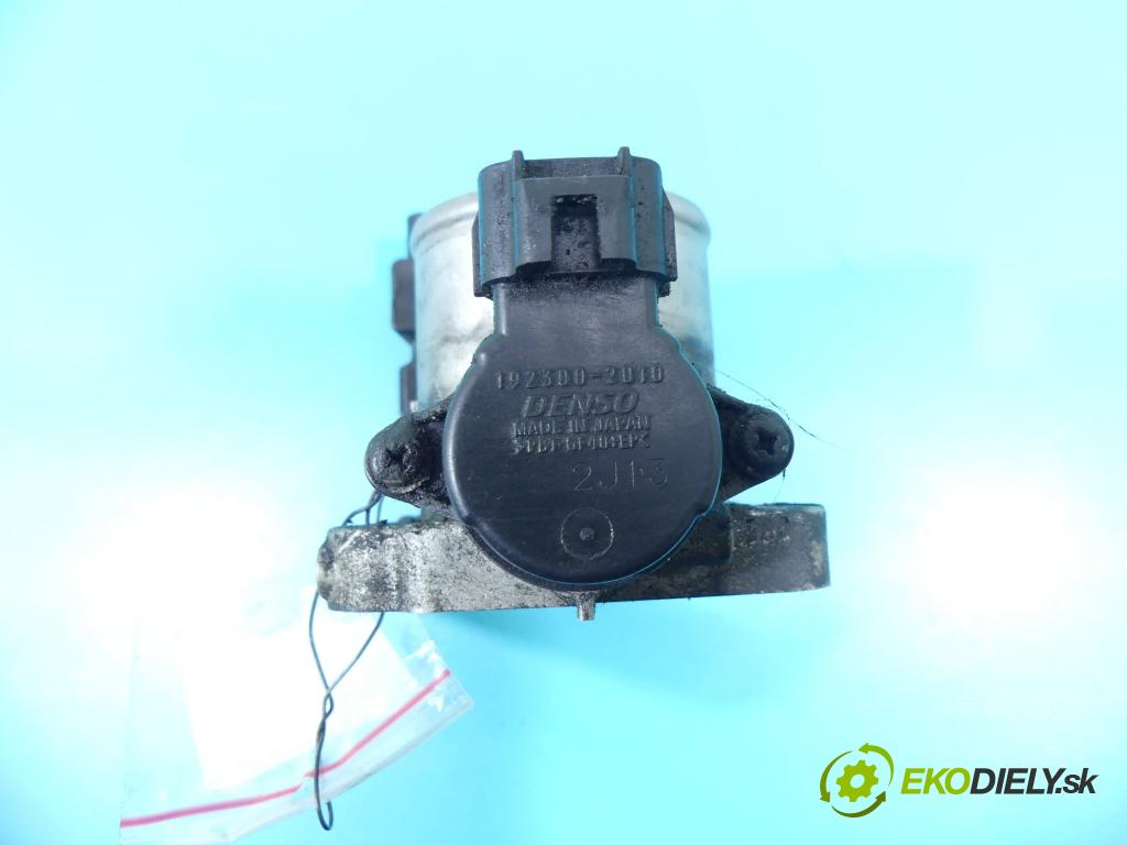 Toyota Auris I 2006-2013 2.0 D4D 126 HP manual 93 kW 1998 cm3 5- klapka 0R0107E22 (Škrtiace klapky)