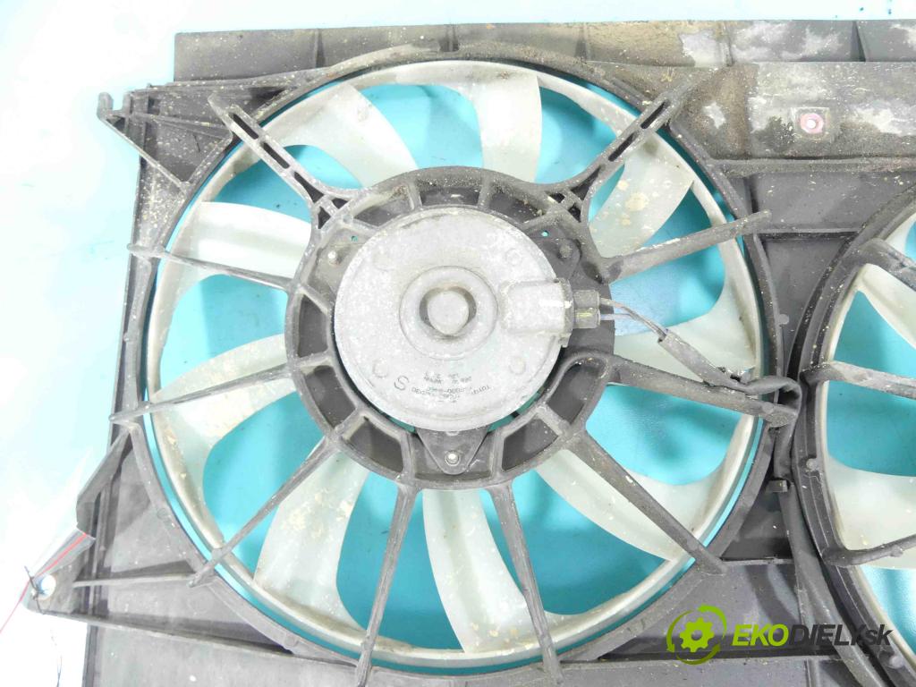 Toyota Auris I 2006-2013 2.0 D4D 126 HP manual 93 kW 1998 cm3 5- Ventilátor chladiča 16040-0R050