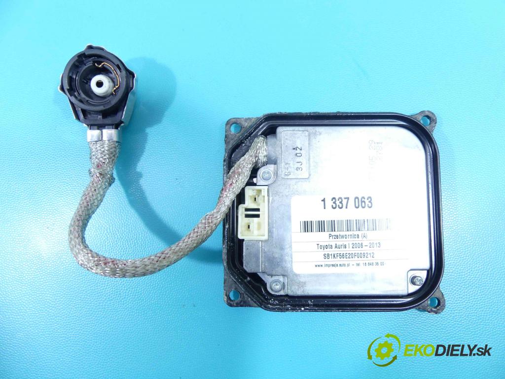 Toyota Auris I 2006-2013 2.0 D4D 126 HP manual 93 kW 1998 cm3 5- střídač: xenon 85967-52020 (Riadiace jednotky xenónu)