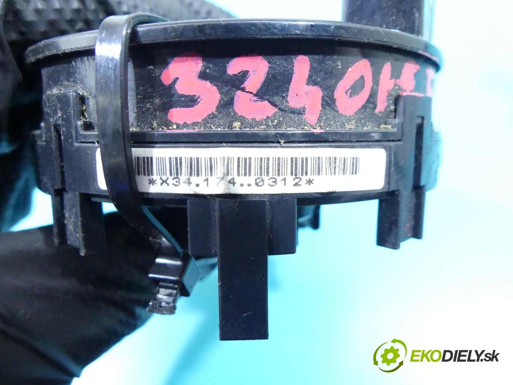 Toyota Auris I 2006-2013 2.0 D4D 126 HP manual 93 kW 1998 cm3 5- Páska: airbag 02080 (Airbagy)