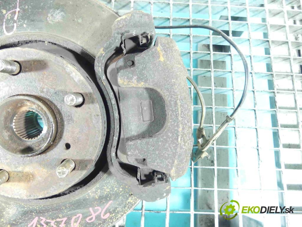 Toyota Auris I 2006-2013 2.0 D4D 126 HP manual 93 kW 1998 cm3 5- brzdič predné pravý (Ostatné)