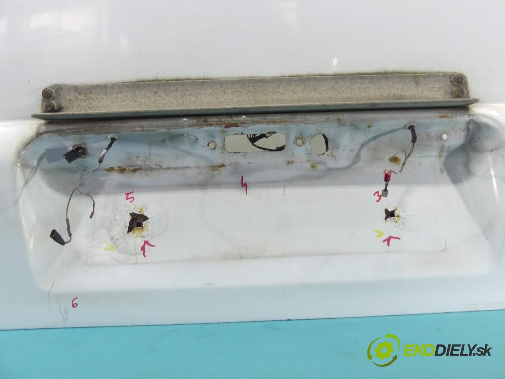 Mercedes Vito W638 1996-2003 2.3 TD 98 hp manual 72 kW 2299 cm3 5- zadní kufrové dveře  (Zadní kapoty)