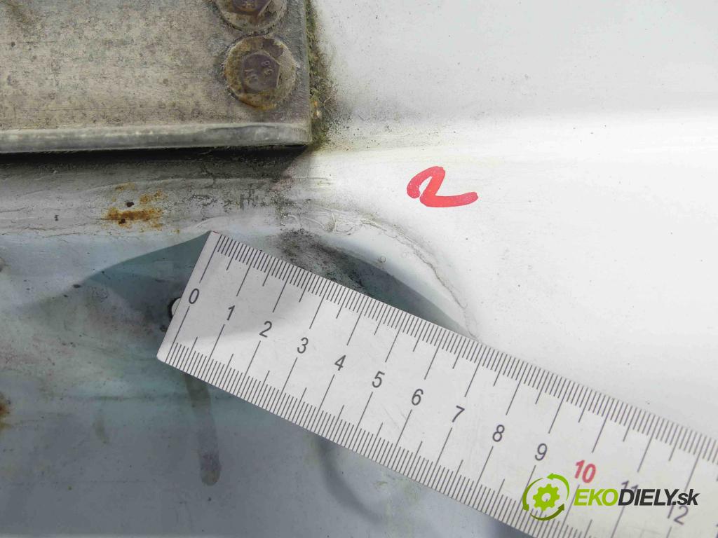 Mercedes Vito W638 1996-2003 2.3 TD 98 hp manual 72 kW 2299 cm3 5- zadní kufrové dveře  (Zadní kapoty)