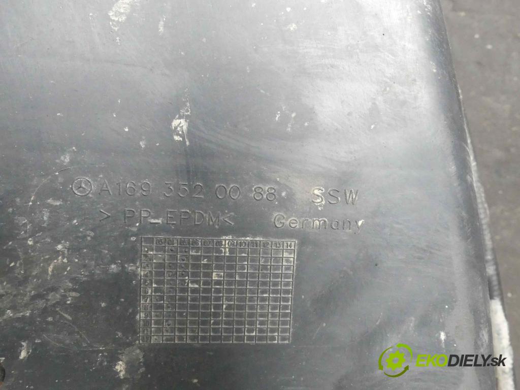 Mercedes B W245 2005-2011 1.7 116 hp automatic 85 kW 1699 cm3 5- zadní výztuha A1693520088 (Výztuhy zadní)