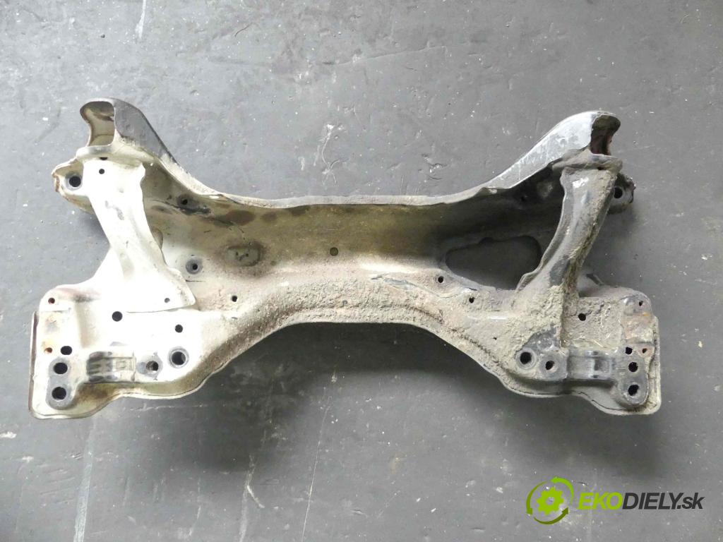 Honda CR-V I 1995-2001 2.0 16V 128 hp manual 94 kW 1973 cm3 5- výztuha motoru
