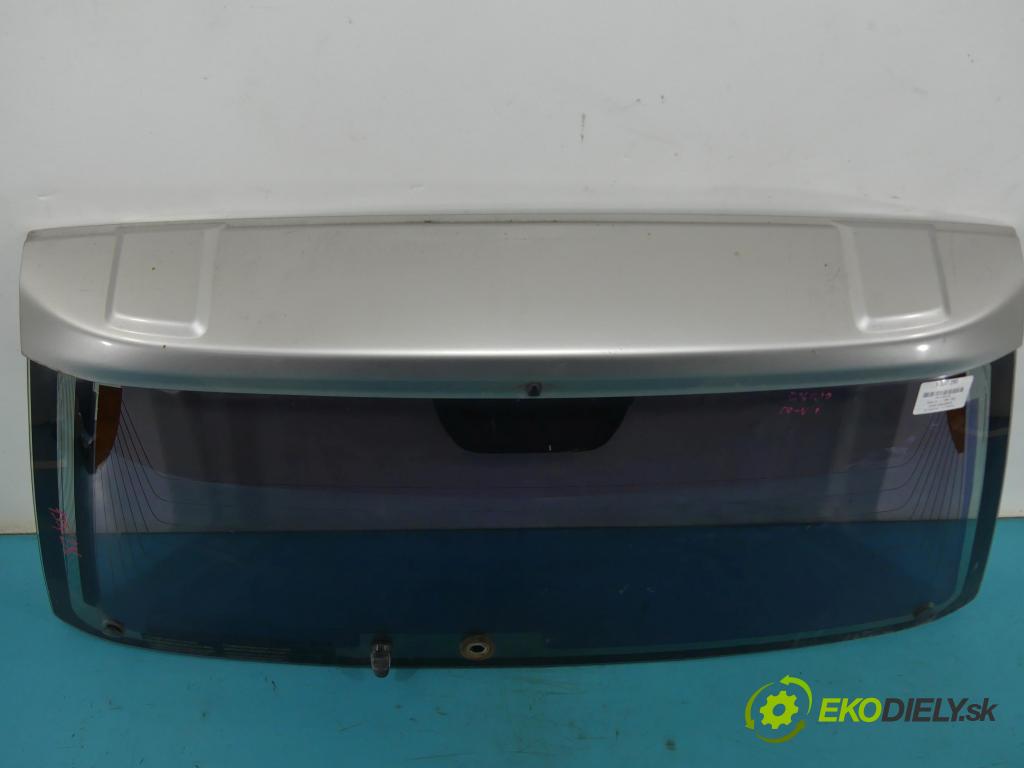 Honda CR-V I 1995-2001 2.0 16V 128 hp manual 94 kW 1973 cm3 5- sklo zadní  (Okna zadní)