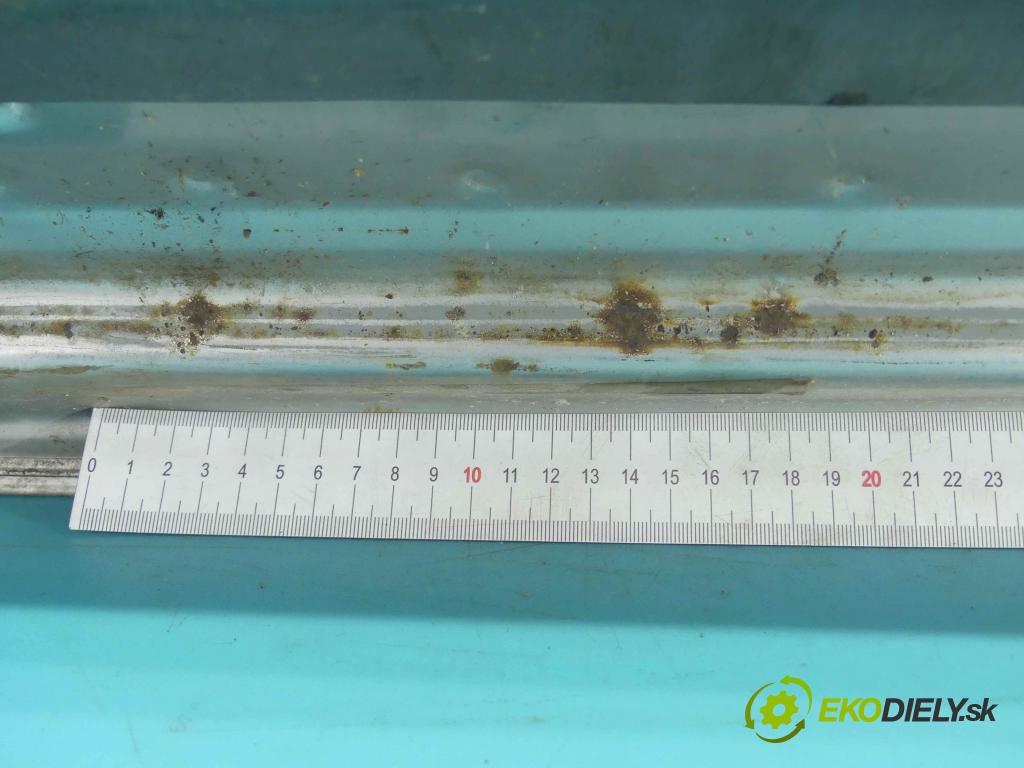 Honda CR-V I 1995-2001 2.0 16V 128 hp manual 94 kW 1973 cm3 5- zadní kufrové dveře  (Zadní kapoty)