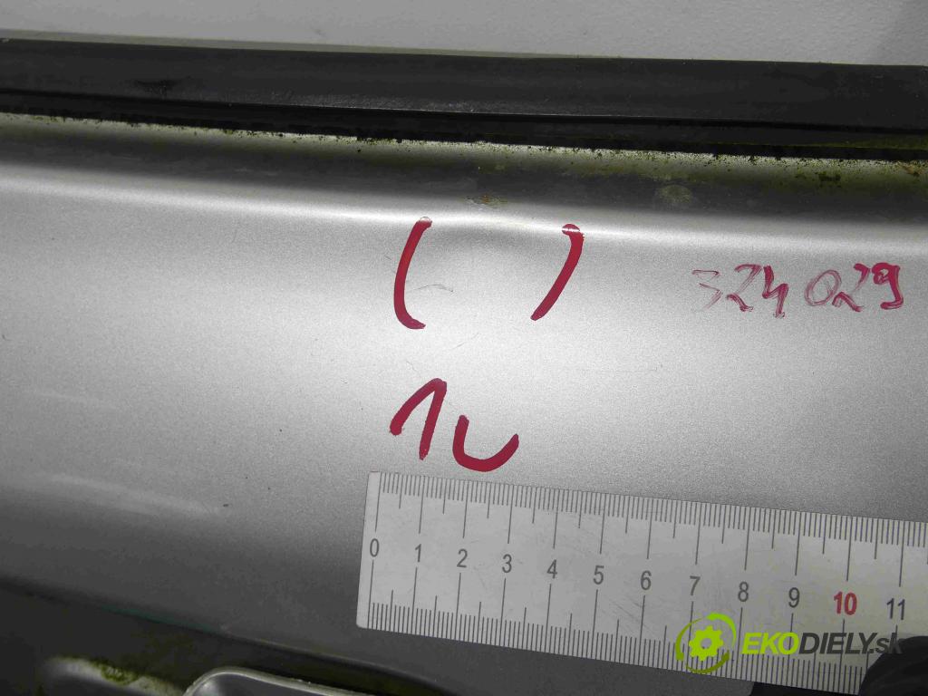 Honda CR-V I 1995-2001 2.0 16V 128 hp manual 94 kW 1973 cm3 5- zadní kufrové dveře  (Zadní kapoty)