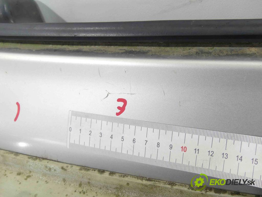 Honda CR-V I 1995-2001 2.0 16V 128 hp manual 94 kW 1973 cm3 5- zadní kufrové dveře  (Zadní kapoty)