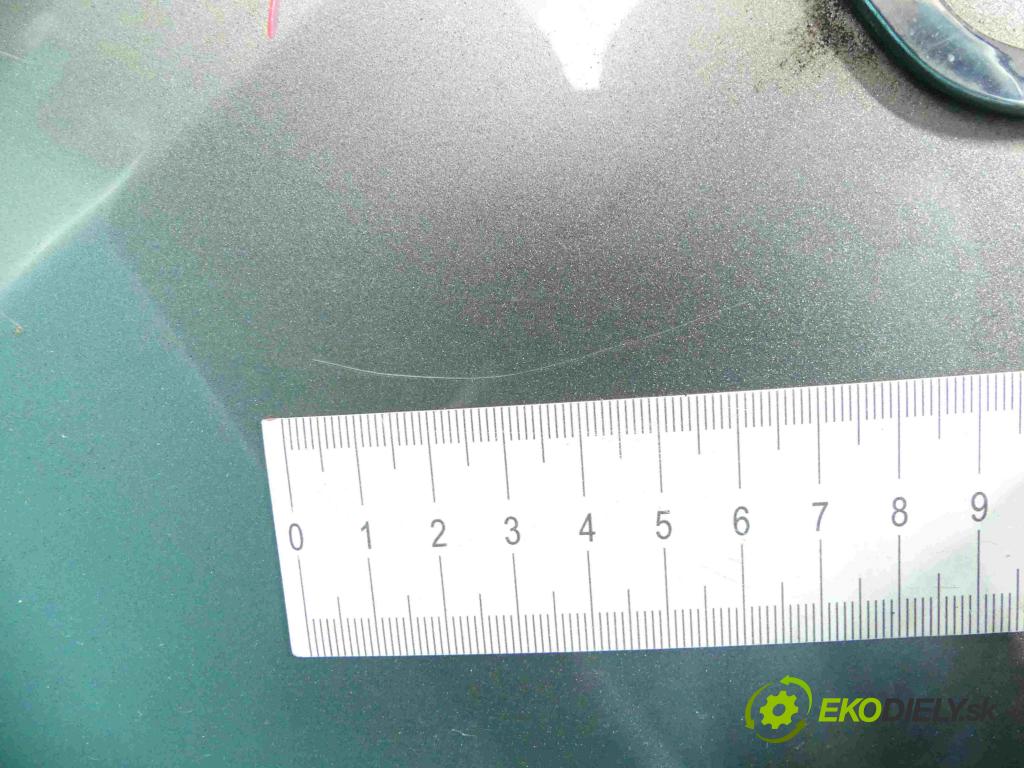 Kia Soul I 2008-2013 1.6 crdi 128 hp manual 94 kW 1582 cm3 5- zadní kufrové dveře  (Zadní kapoty)