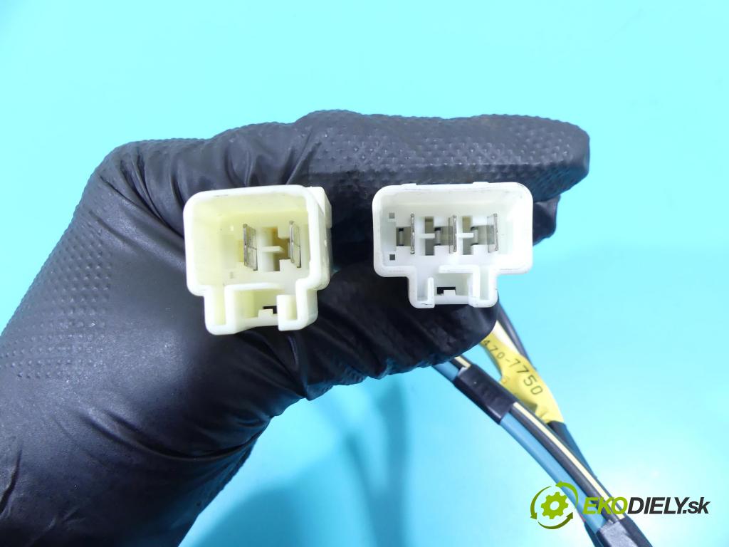 Subaru Legacy V 2009-2014 2.0d 150 hp manual 110 kW 1998 cm3 5- radiátor 013410-0530 (Radiátory topení)